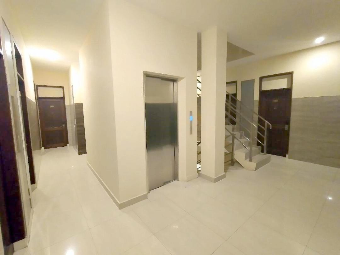 Golden Inn Ambon Exteriör bild